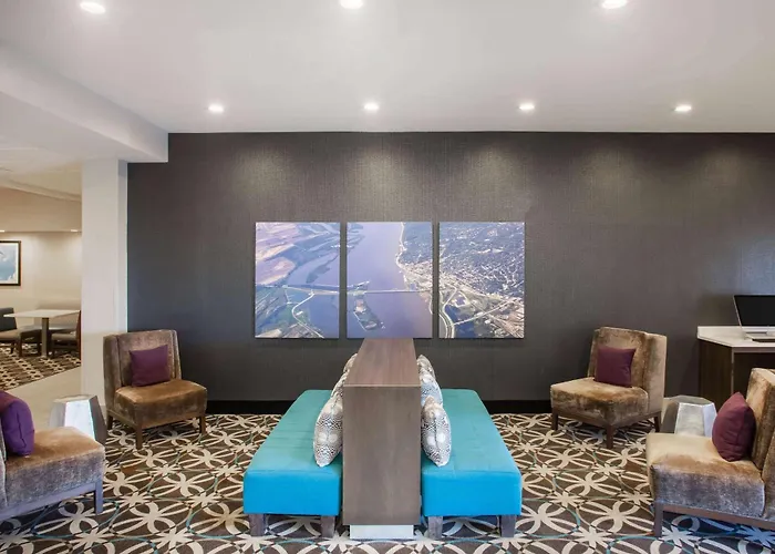 La Quinta & Suits By Wyndham Pontoon Il Hotel Pontoon Beach