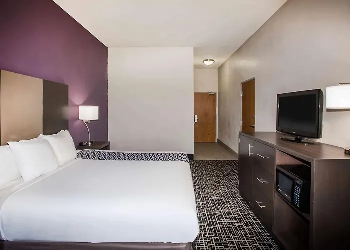 La Quinta & Suits By Wyndham Pontoon Il 3* Pontoon Beach